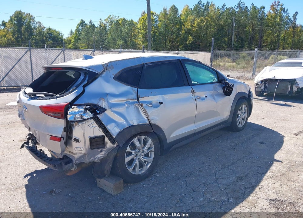 2019 HYUNDAI TUCSON SE VIN: KM8J23A4XKU917102