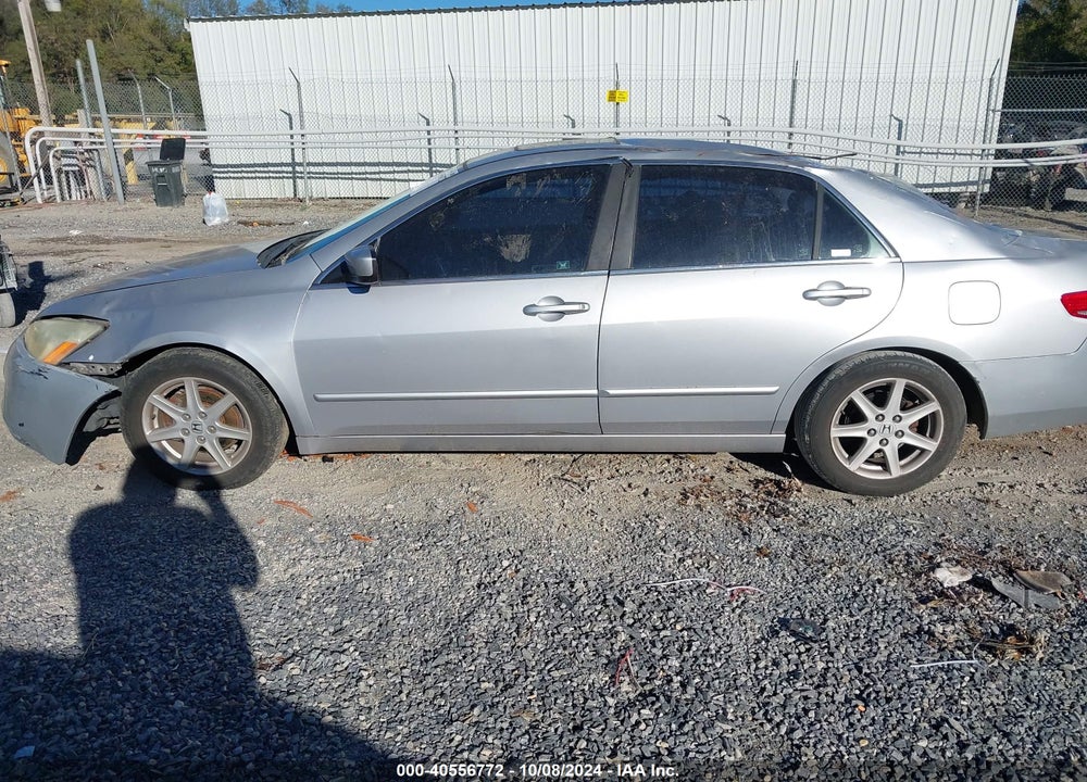 2003 HONDA ACCORD 3.0 EX VIN: 1HGCM66833A057102