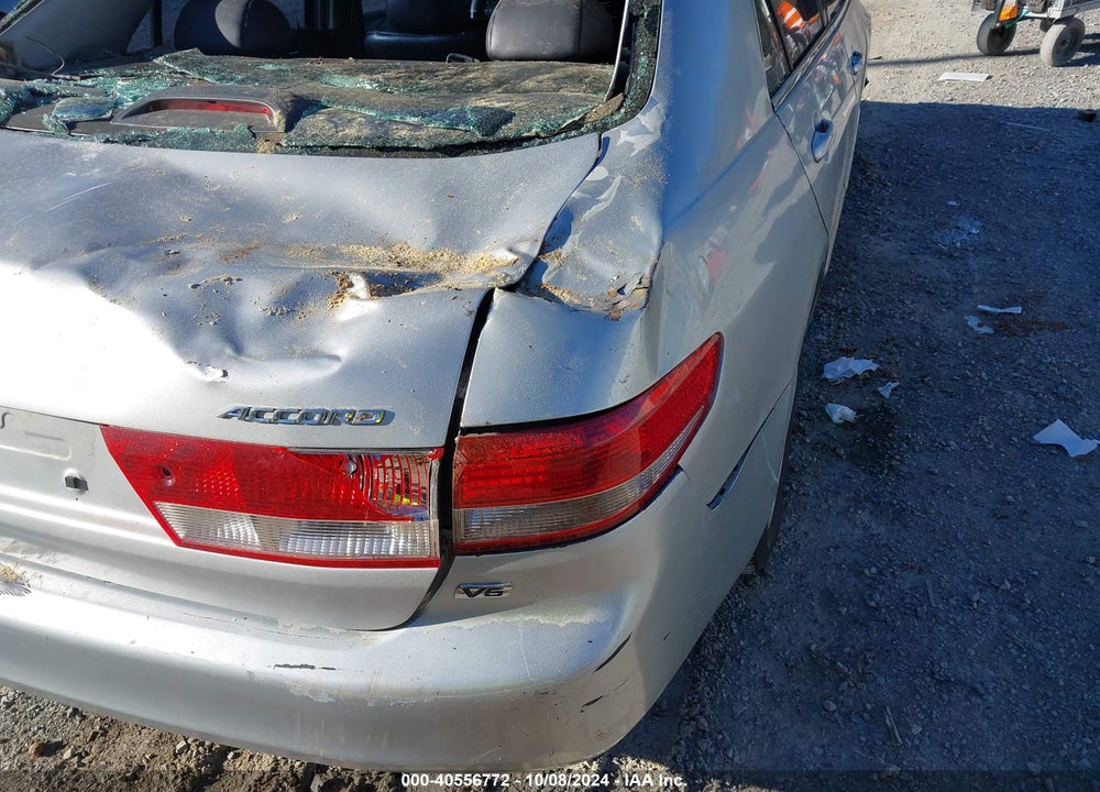 2003 HONDA ACCORD 3.0 EX VIN: 1HGCM66833A057102