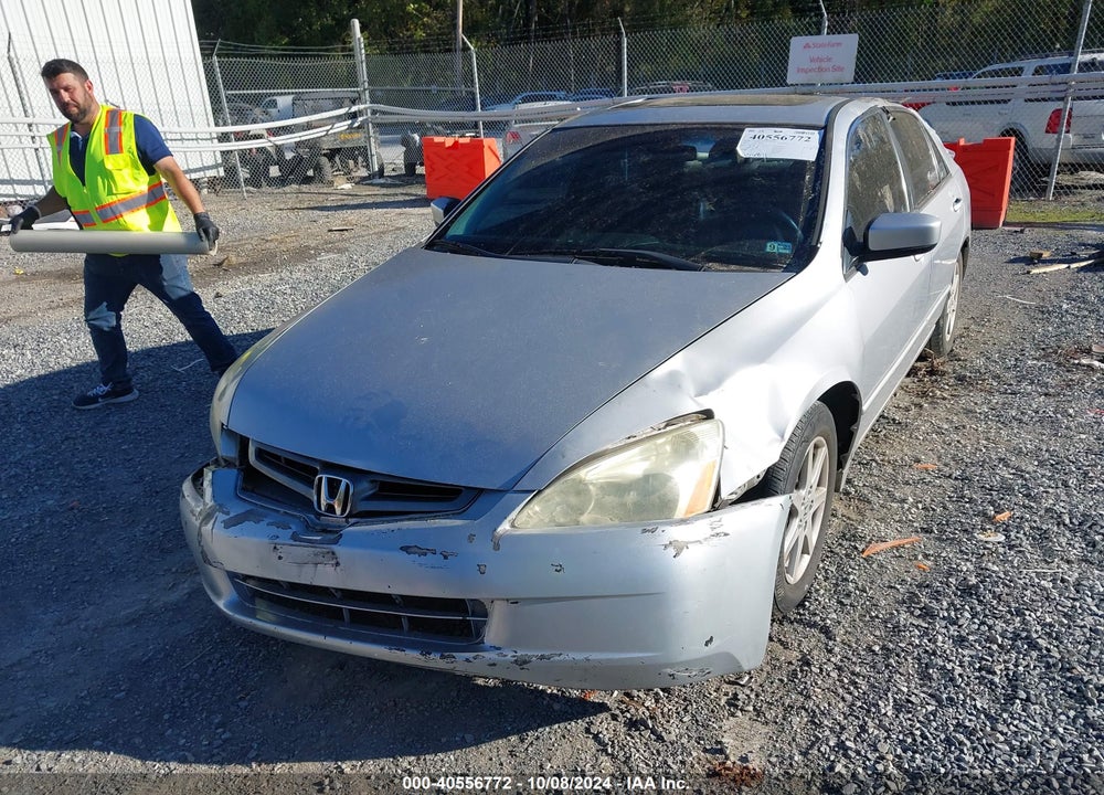 2003 HONDA ACCORD 3.0 EX VIN: 1HGCM66833A057102