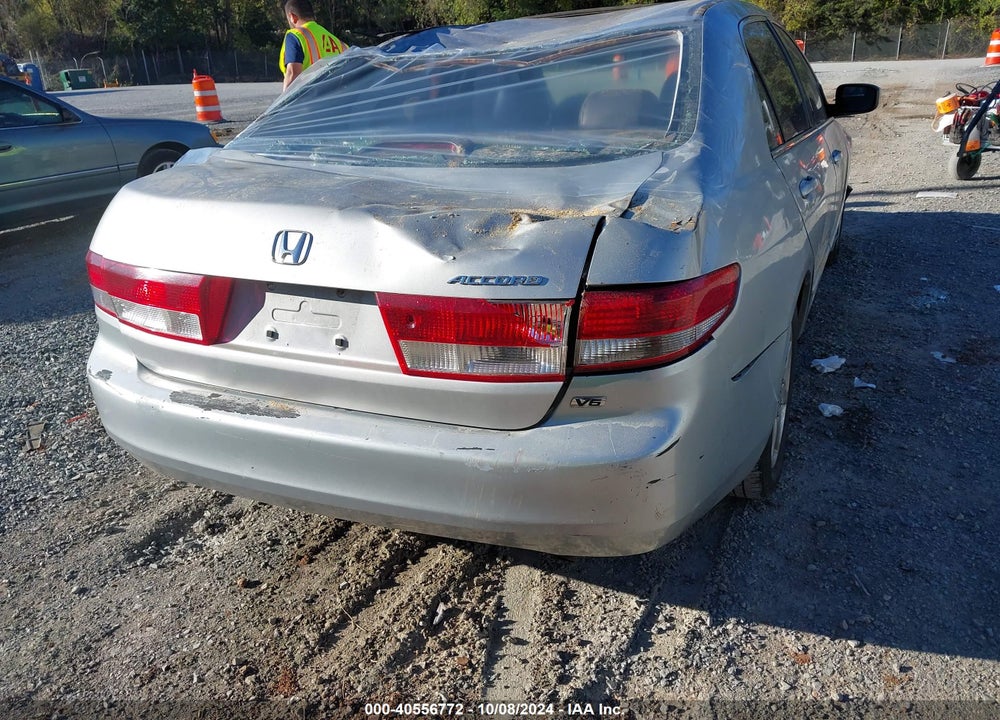2003 HONDA ACCORD 3.0 EX VIN: 1HGCM66833A057102