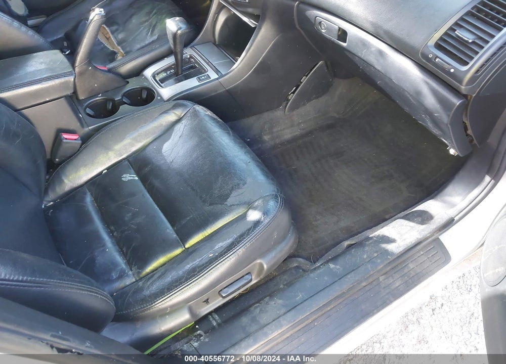 2003 HONDA ACCORD 3.0 EX VIN: 1HGCM66833A057102