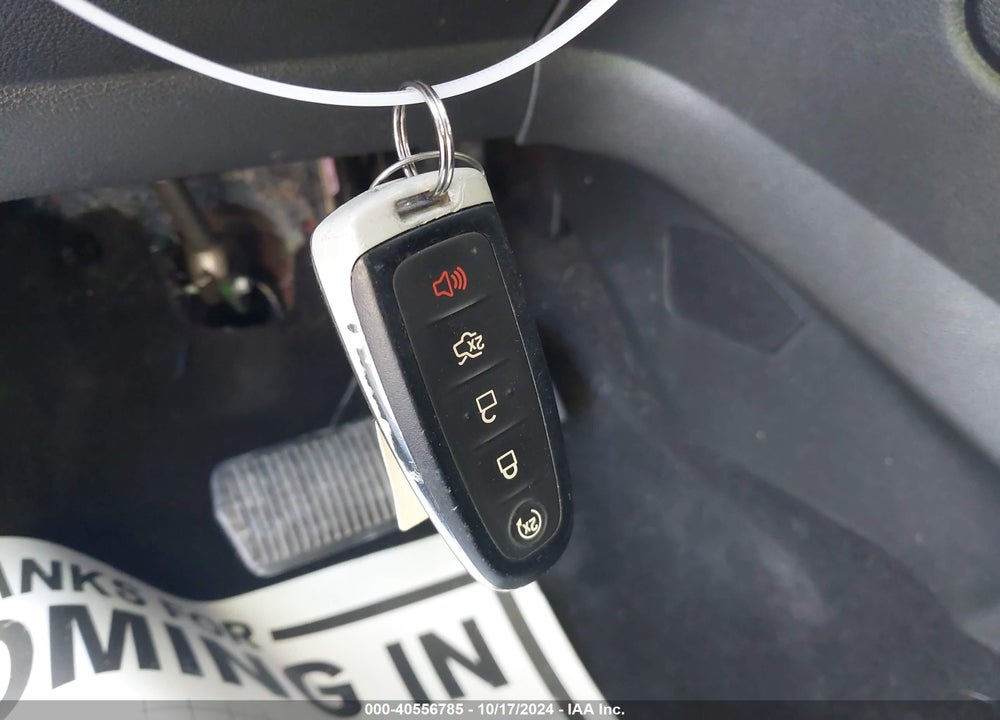 2015 FORD ESCAPE TITANIUM VIN: 1FMCU9J90FUC90398