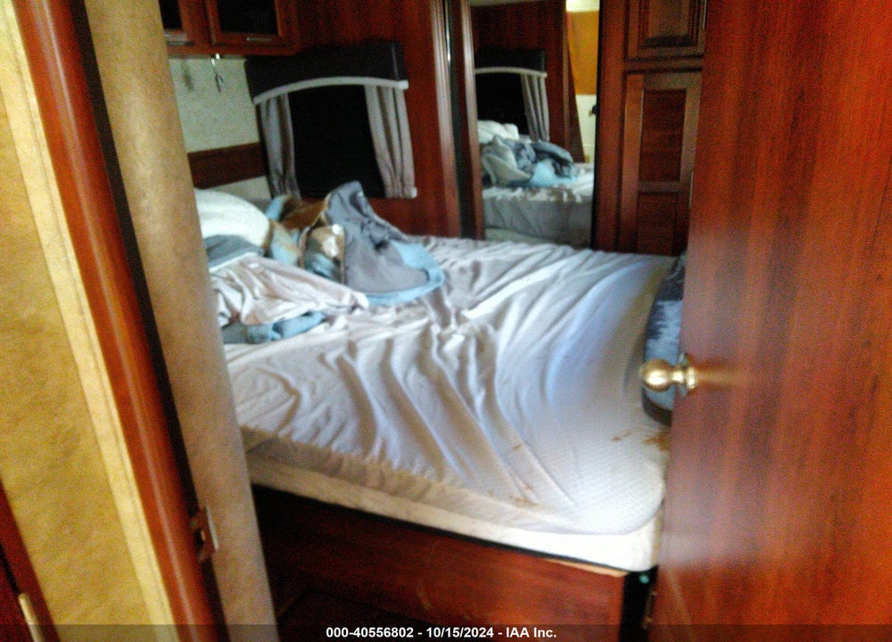 2018 JAYCO OTHER VIN: 1UJBJ0BU6J1ED0308
