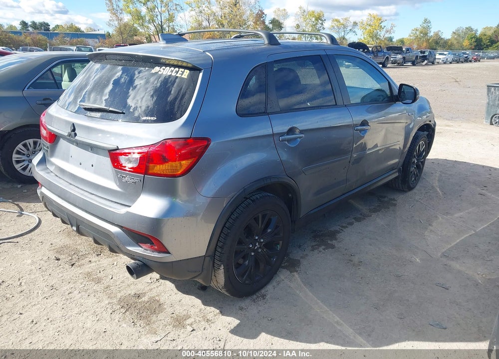 2018 MITSUBISHI OUTLANDER SPORT 2.0 LE VIN: JA4AR3AU0JZ028448