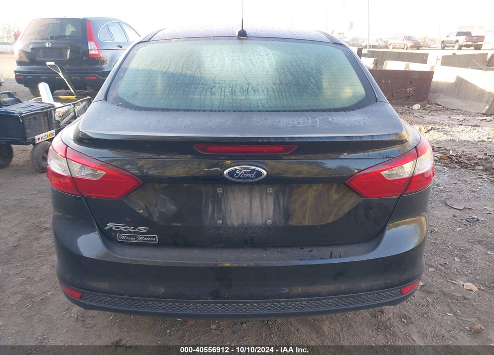 2013 FORD FOCUS VIN: 1FADP3E26DL186078