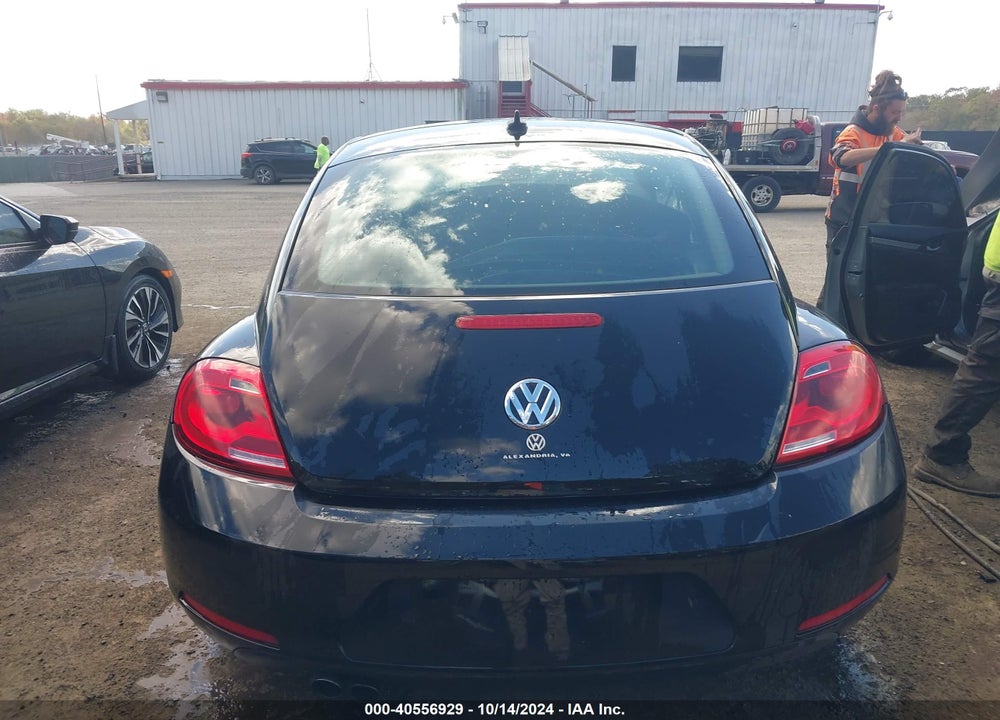 2015 VOLKSWAGEN BEETLE 1.8T VIN: 3VWJ17AT5FM617013