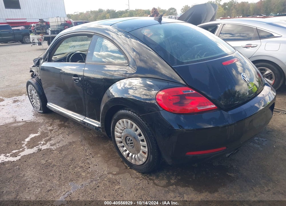 2015 VOLKSWAGEN BEETLE 1.8T VIN: 3VWJ17AT5FM617013