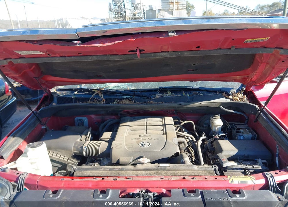 2019 TOYOTA TUNDRA SR5 5.7L V8 VIN: 5TFDW5F19KX794469