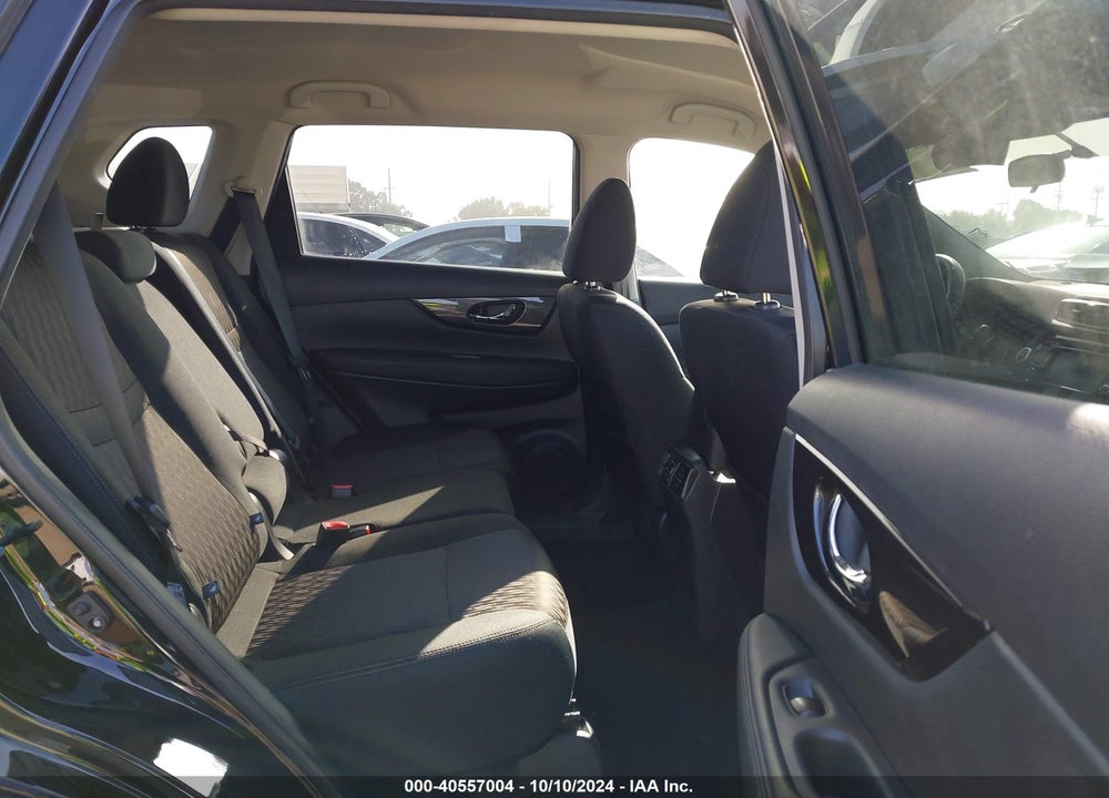 2018 NISSAN ROGUE SV VIN: 5N1AT2MV4JC852554