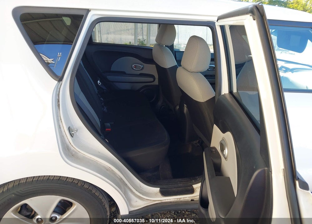 2016 KIA SOUL VIN: KNDJN2A20G7304559