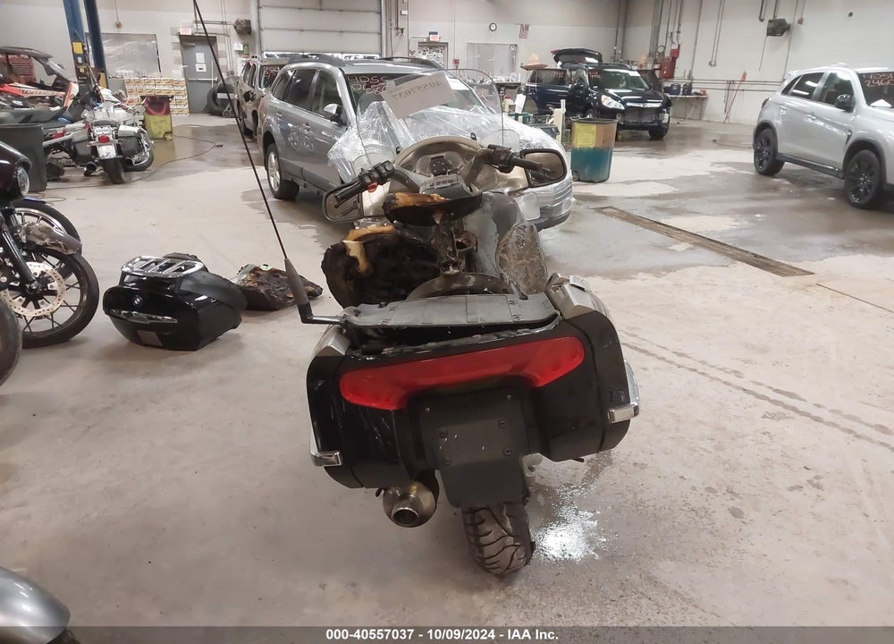 2009 BMW K1200 LT VIN: WB10559A99ZL74641