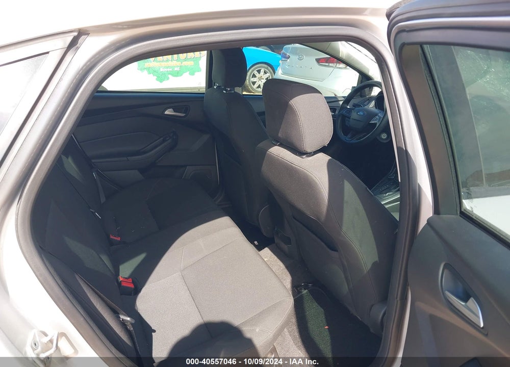 2017 FORD FOCUS SE VIN: 1FADP3F2XHL203629