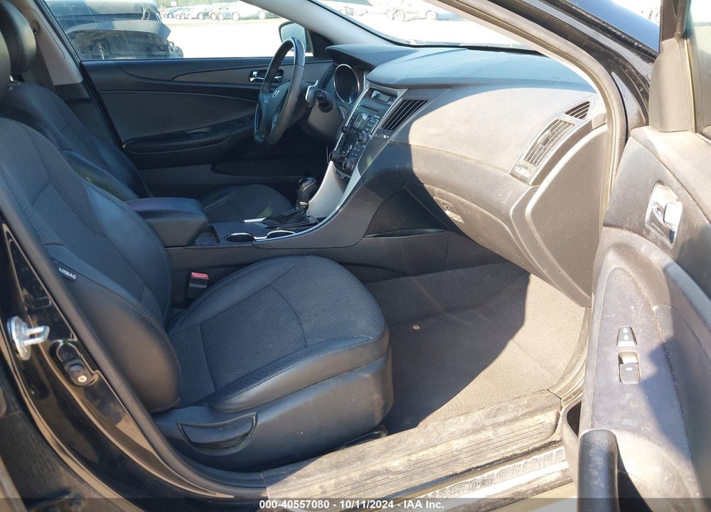 2011 HYUNDAI SONATA SE 2.0T VIN: 5NPEC4AB5BH315841