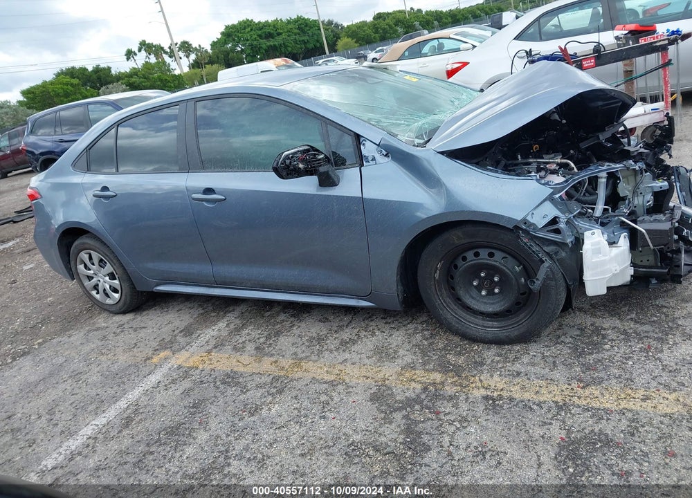 2024 TOYOTA COROLLA LE VIN: 5YFB4MDE4RP198353