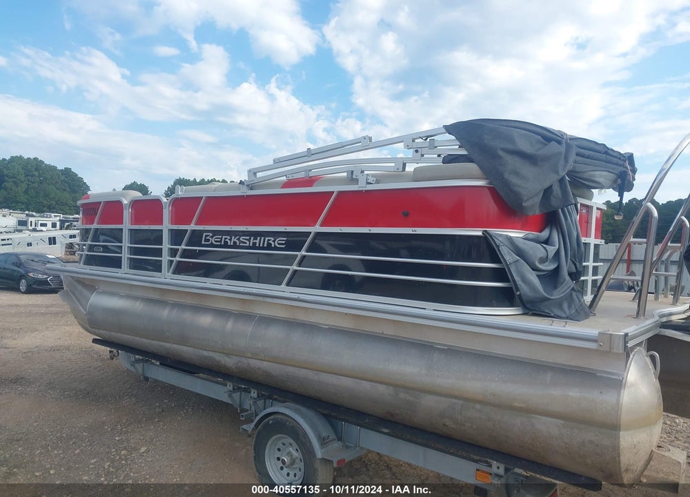 2021 BERKSHRIE 220CLLTD11 VIN: FRU48011C121