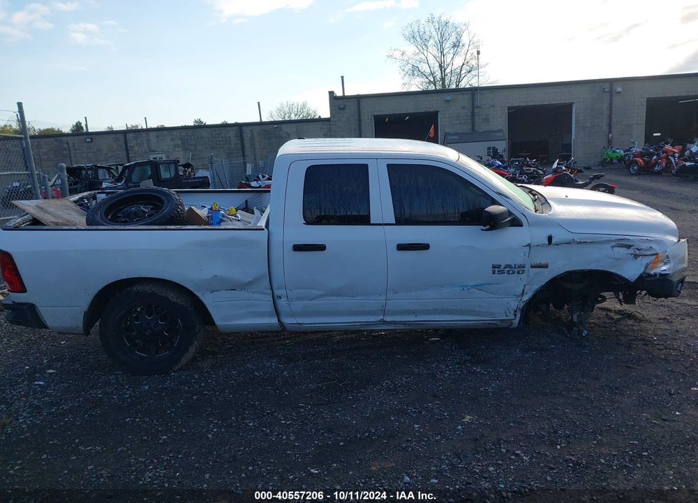 2017 RAM 1500 EXPRESS 4X4 6'4 BOX VIN: 1C6RR7FT6HS690030