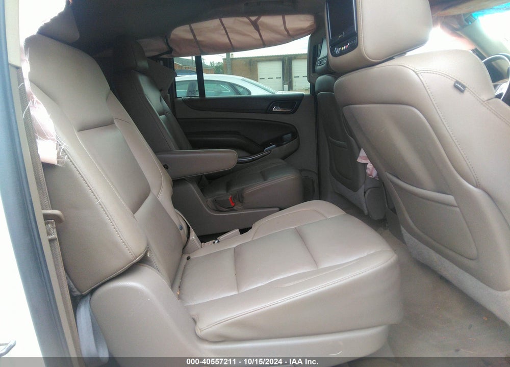 2015 CHEVROLET SUBURBAN 1500 LT VIN: 1GNSCJKC2FR156761