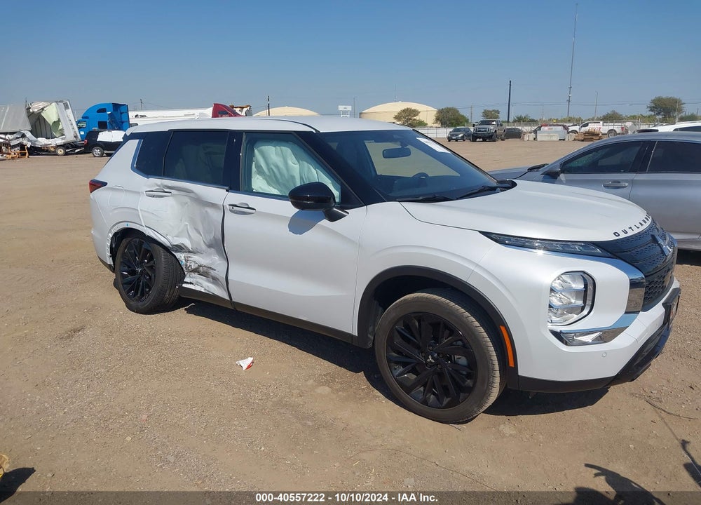 2024 MITSUBISHI OUTLANDER SE 2.5 2WD/SE BLACK EDITION S-AWC/SE BLACK EDITION W/PANO ROOF VIN: JA4J3VA81RZ045755
