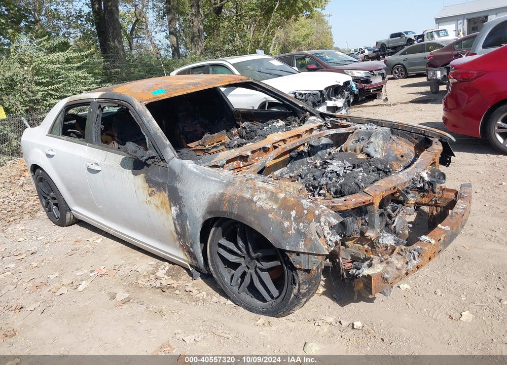 2013 CHRYSLER 300 MOTOWN VIN: 2C3CCAAGXDH577808