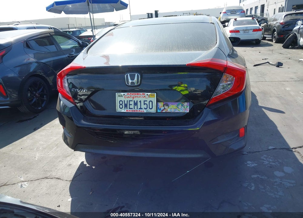 2018 HONDA CIVIC LX VIN: 2HGFC2F52JH584321