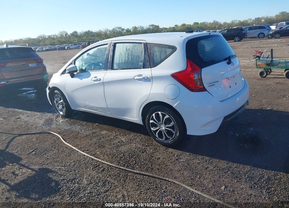 2018 NISSAN VERSA NOTE SV VIN: 3N1CE2CP4JL357367