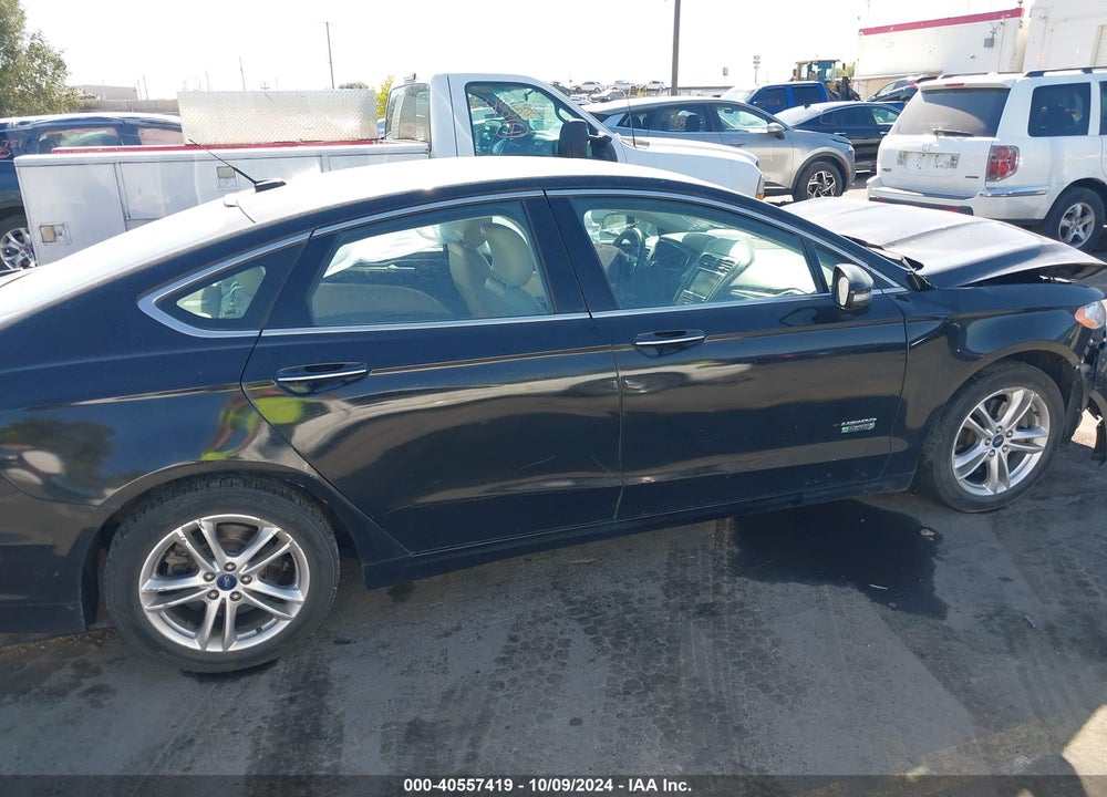 2016 FORD FUSION ENERGI TITANIUM VIN: 3FA6P0SU2GR229205