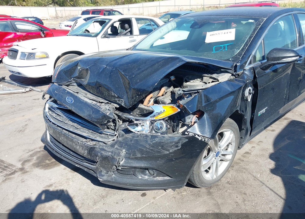 2016 FORD FUSION ENERGI TITANIUM VIN: 3FA6P0SU2GR229205
