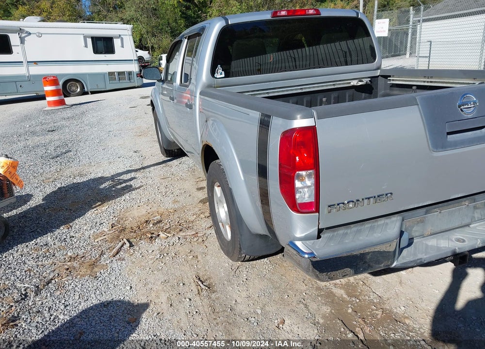 2005 NISSAN FRONTIER SE VIN: 1N6AD07W65C431755
