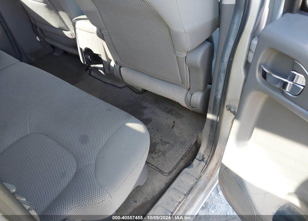 2005 NISSAN FRONTIER SE VIN: 1N6AD07W65C431755