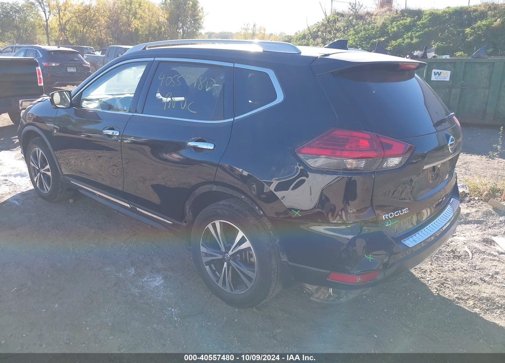 2017 NISSAN ROGUE SL VIN: JN8AT2MV4HW283318
