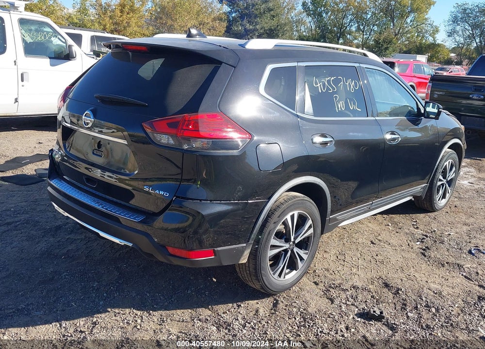 2017 NISSAN ROGUE SL VIN: JN8AT2MV4HW283318