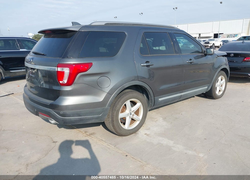 2018 FORD EXPLORER XLT VIN: 1FM5K7D82JGC92750