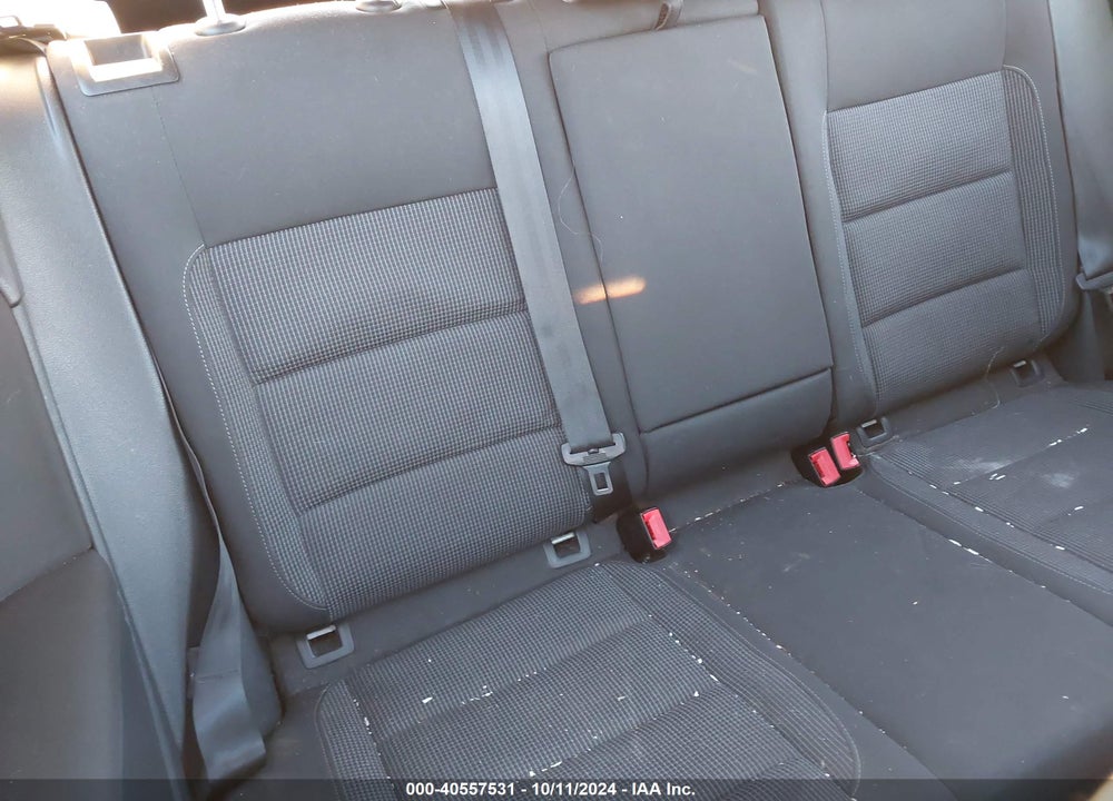 2011 VOLKSWAGEN GOLF 2.5L 2-DOOR VIN: WVWAB7AJ1BW117293