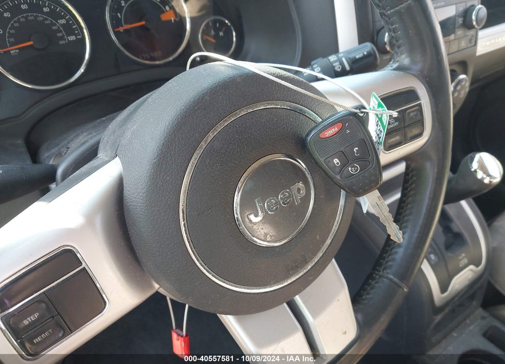 2015 JEEP COMPASS LATITUDE VIN: 1C4NJCEA0FD246926