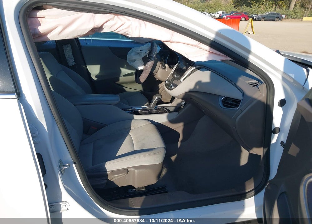 2022 CHEVROLET MALIBU VIN: 1G1ZD5ST9NF110512