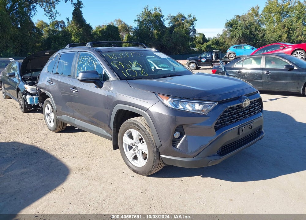 2021 TOYOTA RAV4 XLE VIN: 2T3P1RFV2MW141236