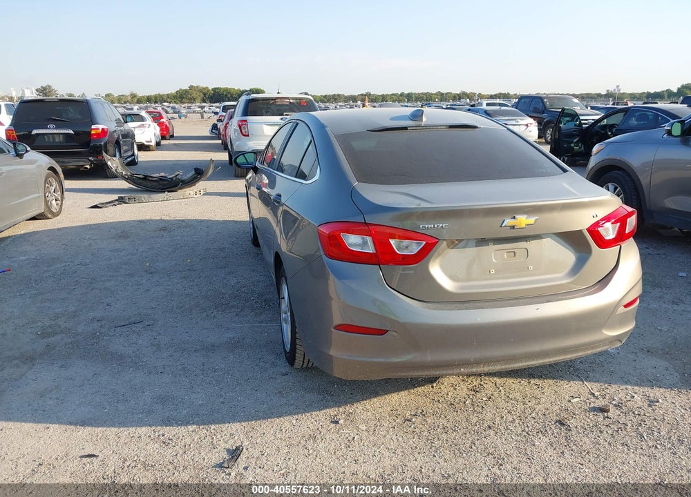 2017 CHEVROLET CRUZE LT AUTO VIN: 3G1BE5SM1HS541613