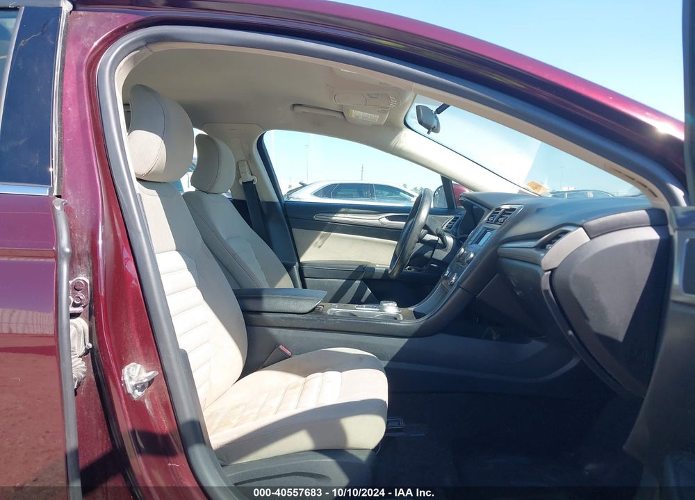 2017 FORD FUSION S VIN: 3FA6P0G71HR349632