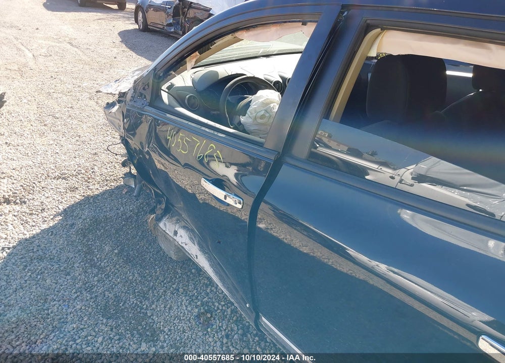 2011 NISSAN ROGUE SV VIN: JN8AS5MV1BW673756