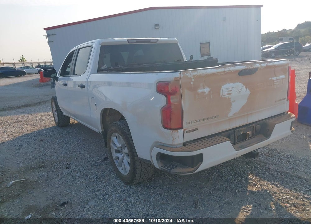 2021 CHEVROLET SILVERADO 1500 2WD SHORT BED CUSTOM VIN: 1GCPWBEKXMZ217401