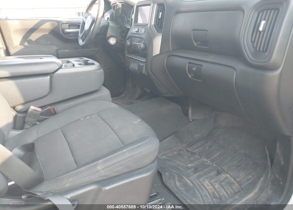 2021 CHEVROLET SILVERADO 1500 2WD SHORT BED CUSTOM VIN: 1GCPWBEKXMZ217401