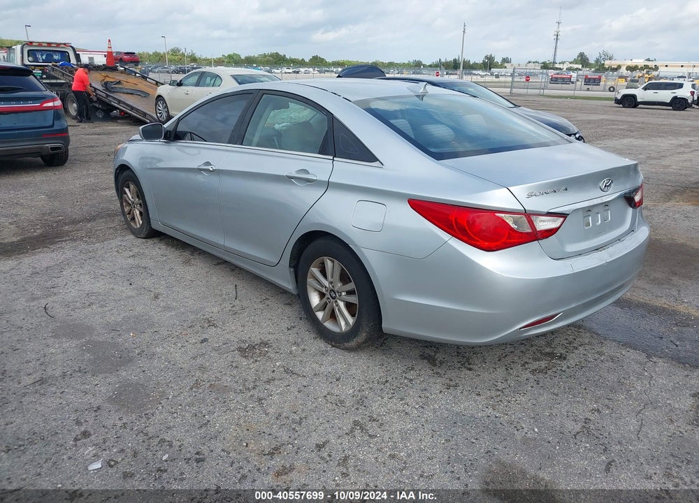 2013 HYUNDAI SONATA GLS VIN: 5NPEB4AC0DH508414