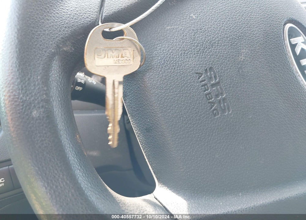 2010 KIA SPORTAGE LX VIN: KNDKG3A40A7723332