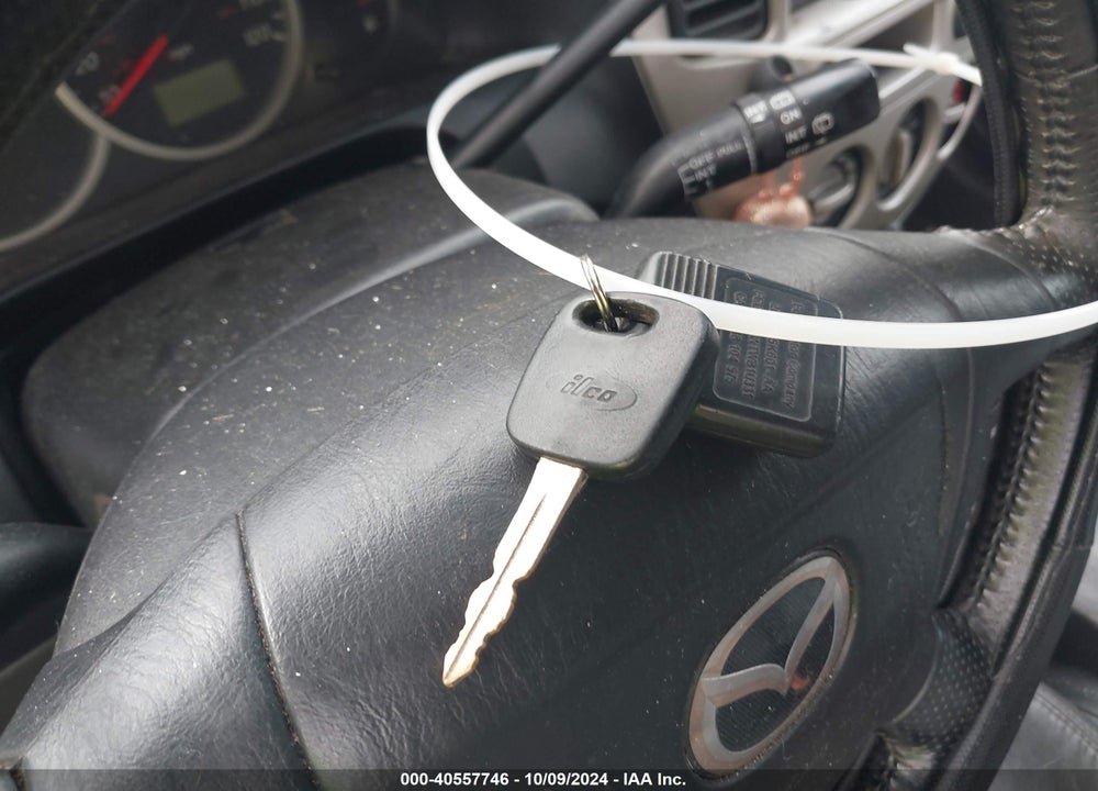 2004 MAZDA TRIBUTE ES V6 VIN: 4F2CZ06134KM06206