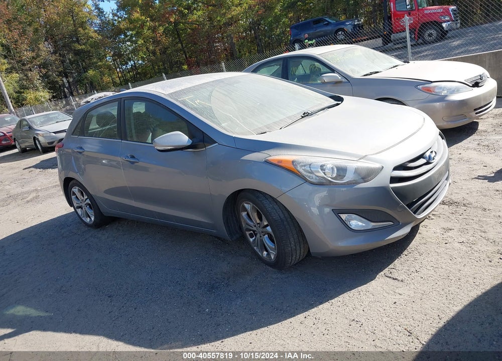 2014 HYUNDAI ELANTRA GT VIN: KMHD35LH1EU174484