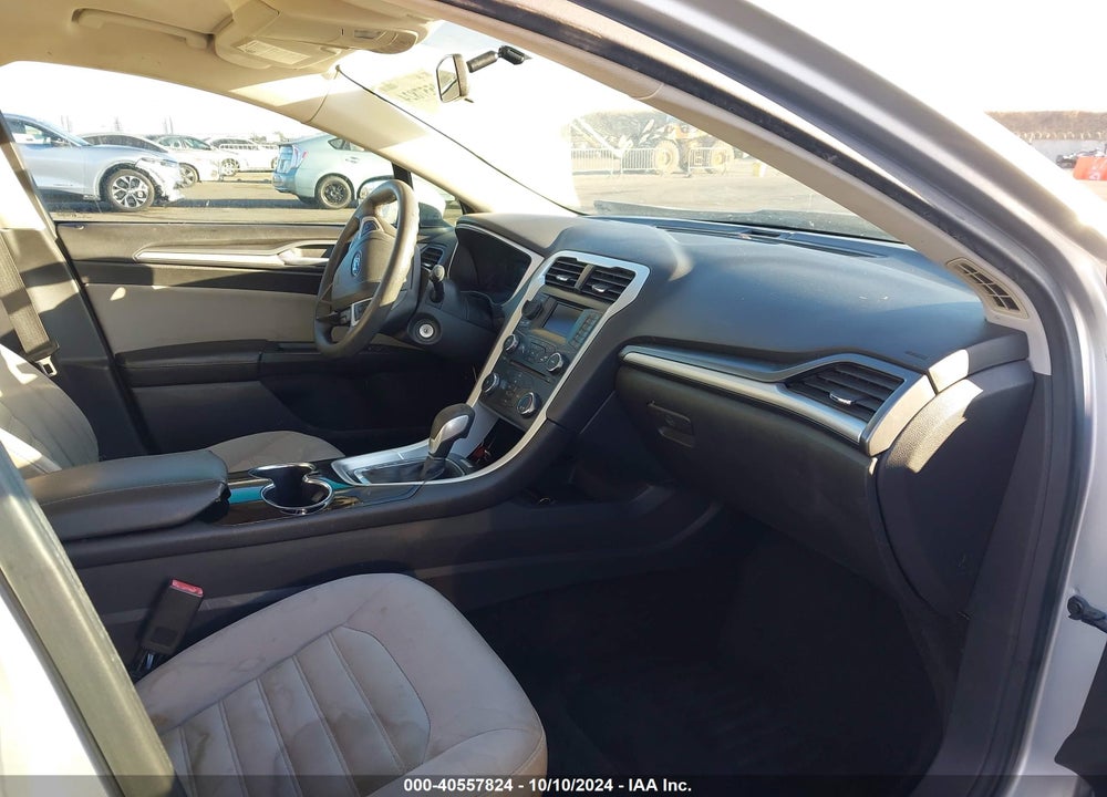 2014 FORD FUSION S VIN: 3FA6P0G76ER316864