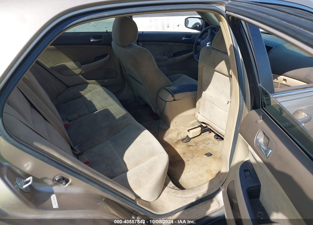 2005 HONDA ACCORD 2.4 LX VIN: 1HGCM56445A034843