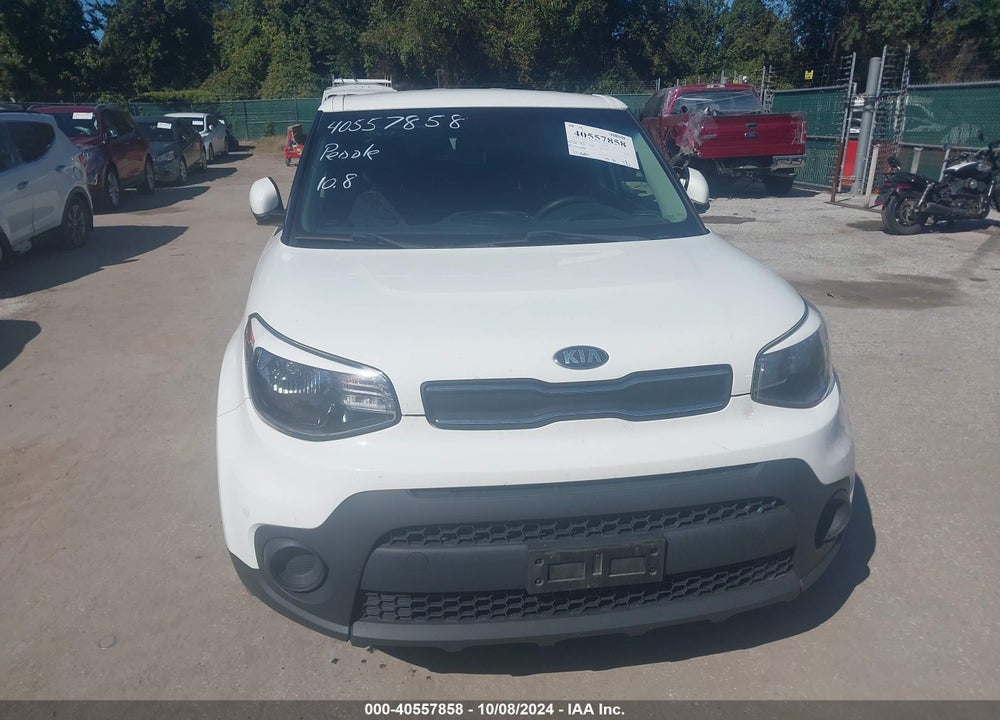 2018 KIA SOUL VIN: KNDJN2A28J7567812