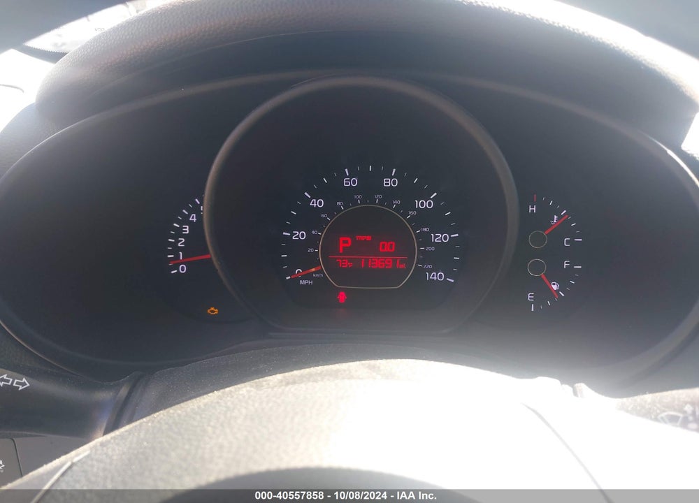 2018 KIA SOUL VIN: KNDJN2A28J7567812